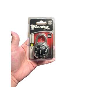 NEW Master Lock Combination Padlock